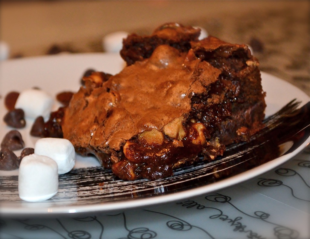 Guest Post - Read, Eat, Create - Rocky Road Brownies