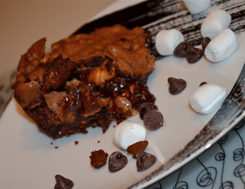 Guest Post - Read, Eat, Create - Rocky Road Brownies 