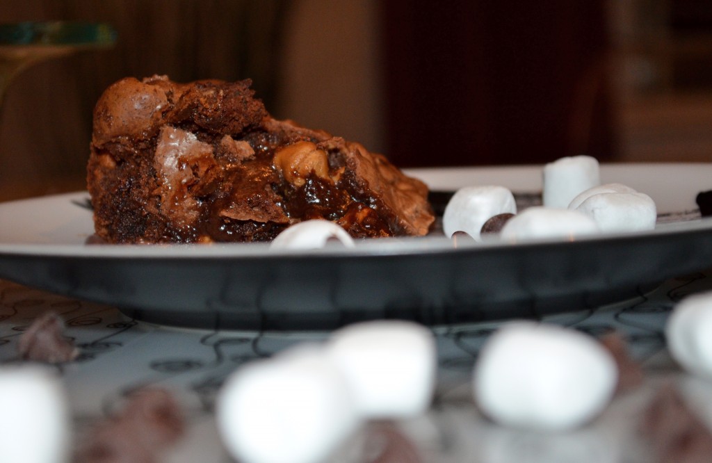 Guest Post - Read, Eat, Create - Rocky Road Brownies